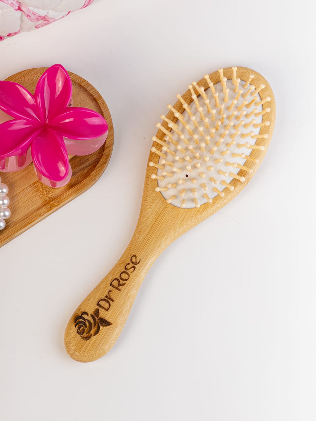 فرشاة البامبو لتصفيف الشعر